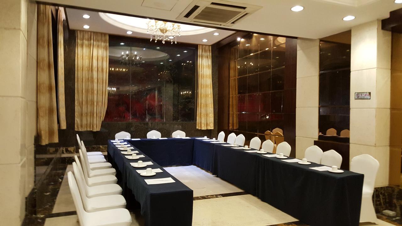 גואנגג'ואו Grand Villa Hotel מראה חיצוני תמונה