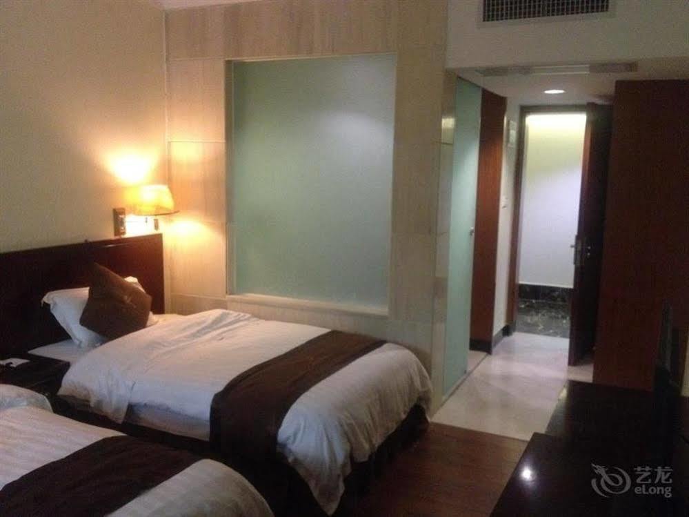 גואנגג'ואו Grand Villa Hotel מראה חיצוני תמונה