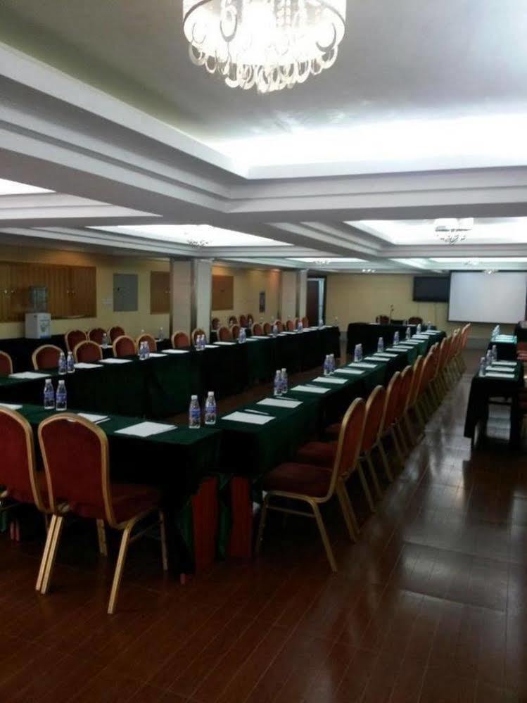 גואנגג'ואו Grand Villa Hotel מראה חיצוני תמונה